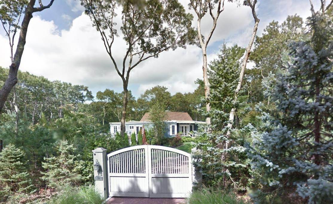 Real Estate at East Hampton, NY 11937