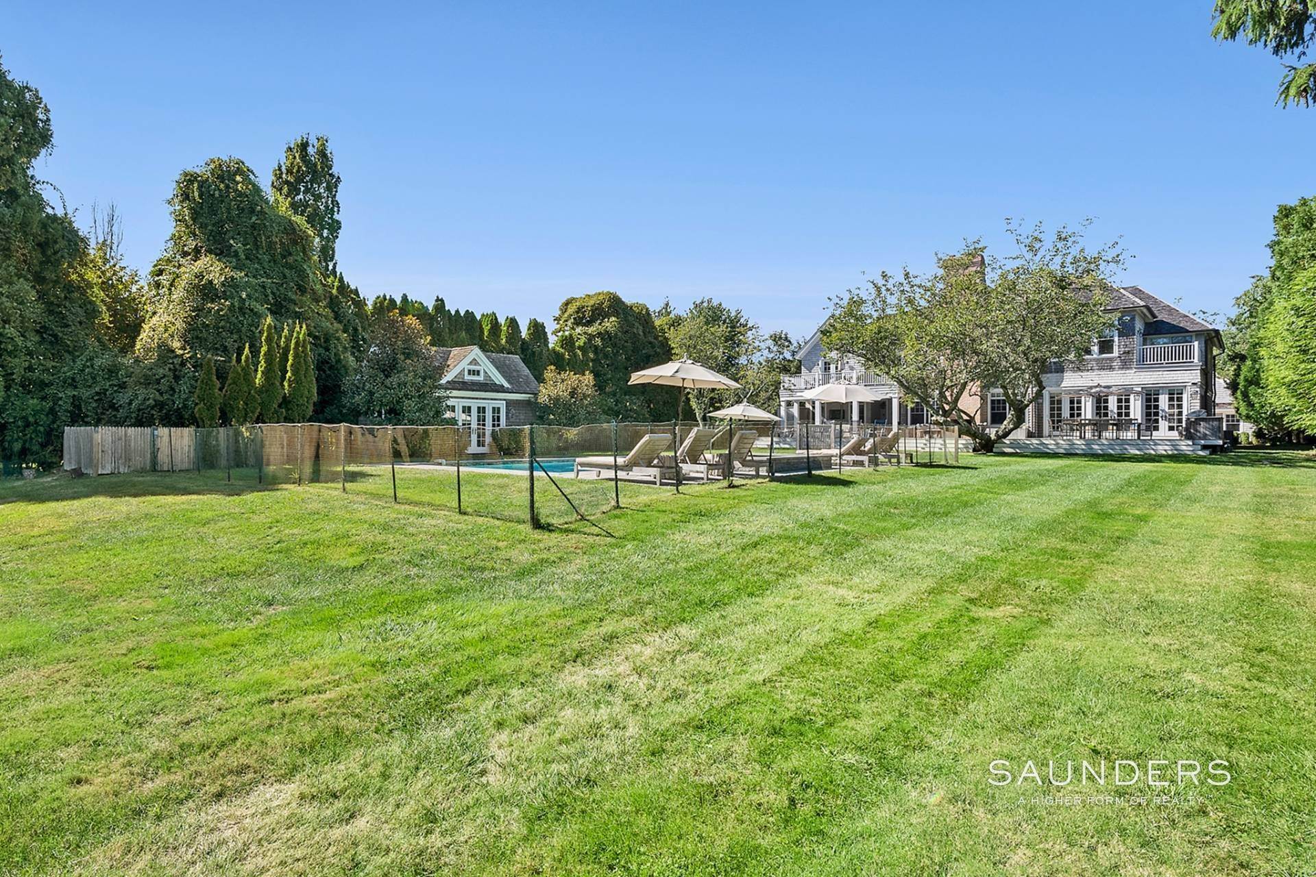 37. Single Family Homes for Sale at Beach House Abutting Reserve In East Hampton South 2 Skimhampton Road, East Hampton, NY 11937