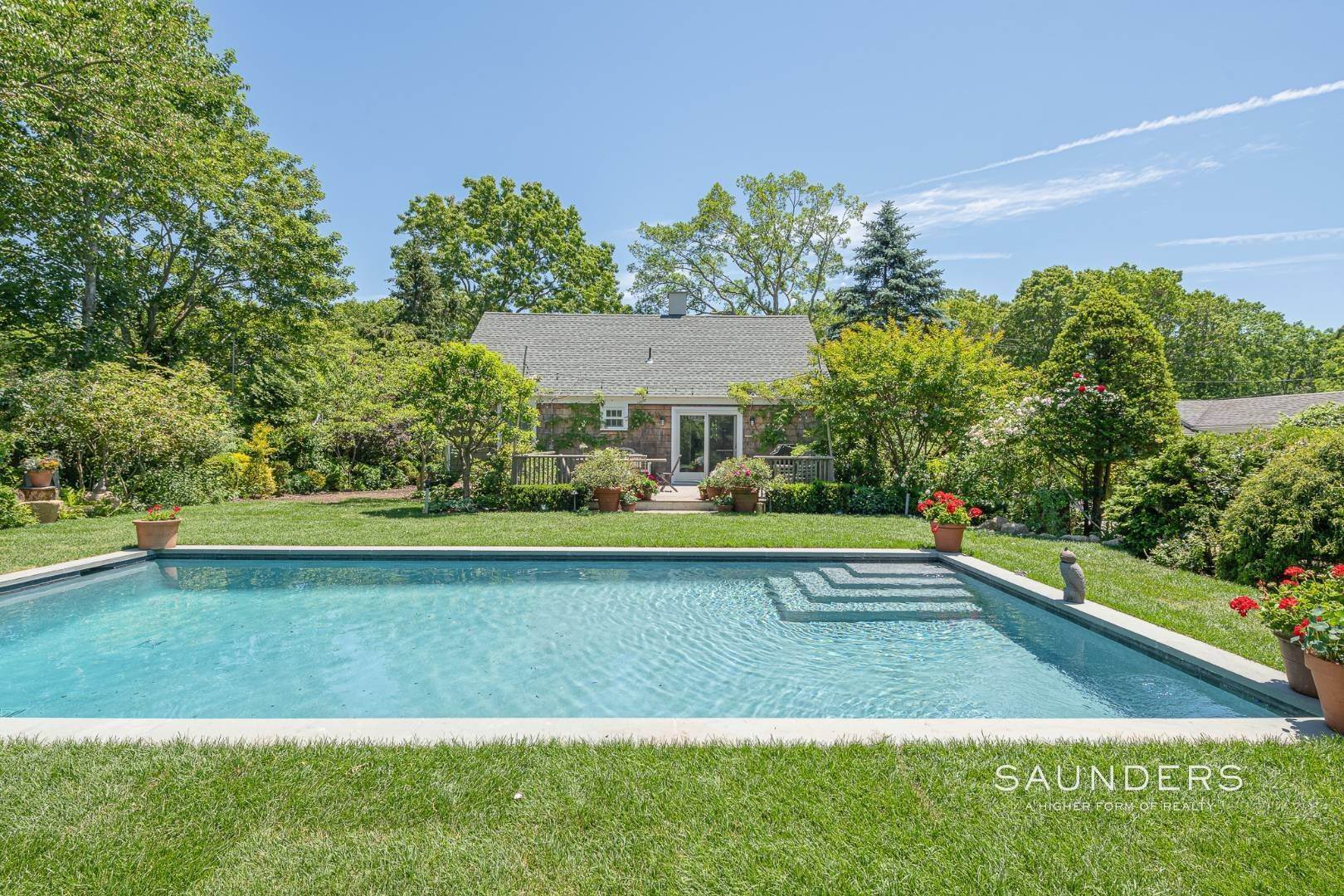 24. Single Family Homes at Enchanting Springs With Pool And Gardens 563 Springs Fireplace Road, East Hampton, NY 11937