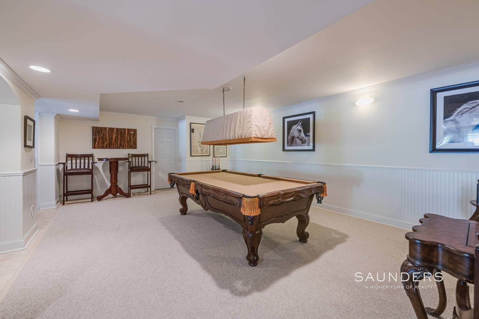 19. Single Family Homes for Sale at Gated Southampton Traditional On 2+ Acres 44 Ocean View Parkway, Southampton, NY 11968