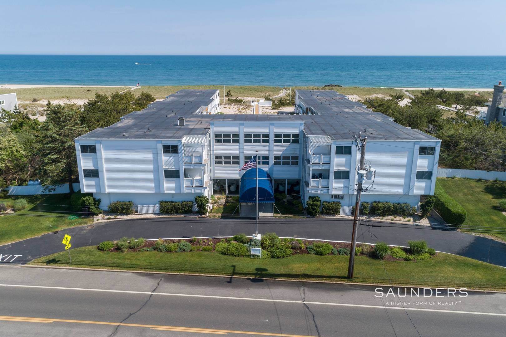 21. Co-op Properties for Sale at Oceanfront Living With Sunset Views 281 Dune Road, #8b And 9b, Westhampton Beach Village, NY 11978