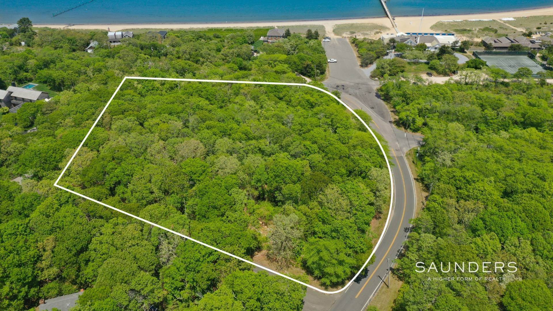 Land for Sale at Once In A Lifetime Building Lot/ Now At A Great Price !! 15 Cross Highway, Amagansett, NY 11930