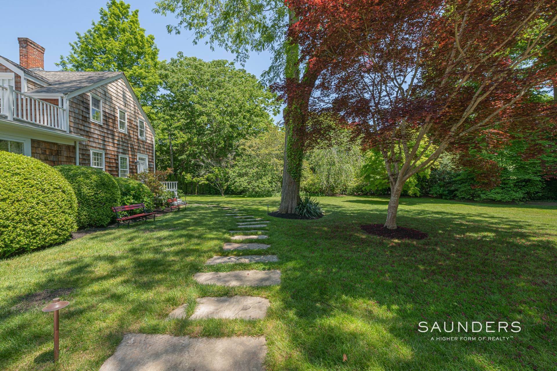 30. Single Family Homes for Sale at Classic Farmhouse In Southampton Village 519 Hill Street, Southampton, NY 11968