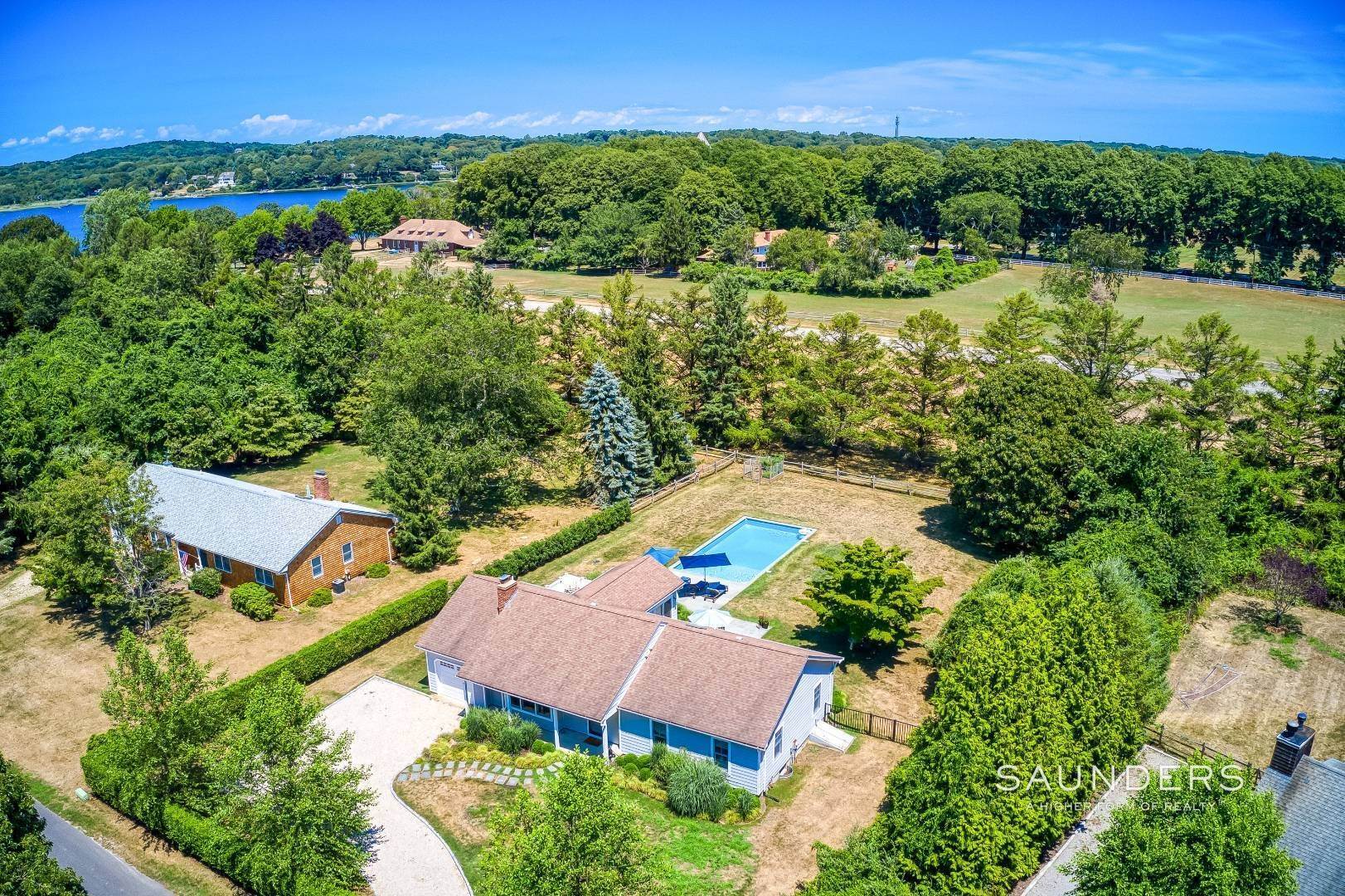 32. Single Family Homes at Shelter Island Serenity With Farm Views And Saltwater Pool Shelter Island, NY 11964
