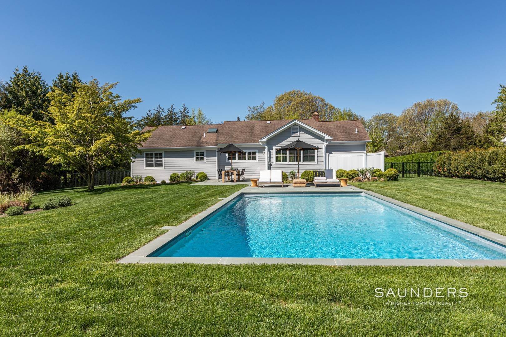 28. Single Family Homes at Shelter Island Serenity With Farm Views And Saltwater Pool Shelter Island, NY 11964