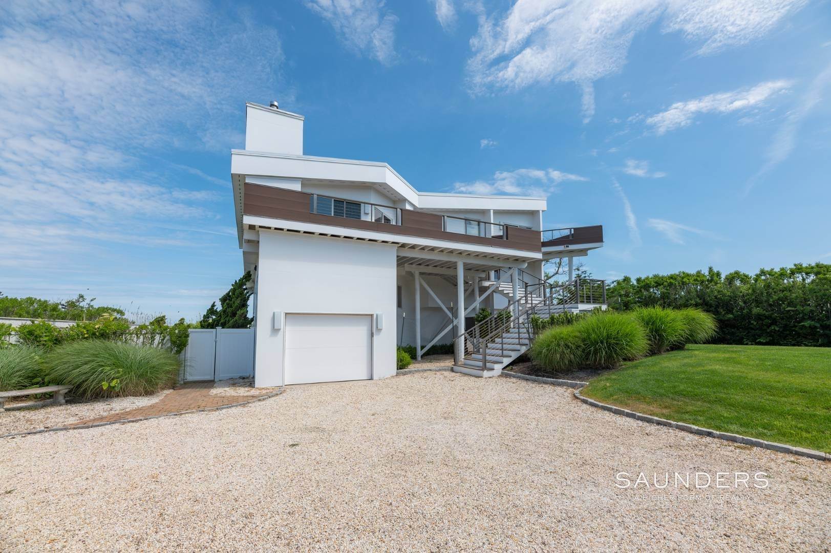 2. Single Family Homes at Pristine Westhampton Bayfront With Sandy Beach & Pool 588 Dune Road, Westhampton, NY 11977
