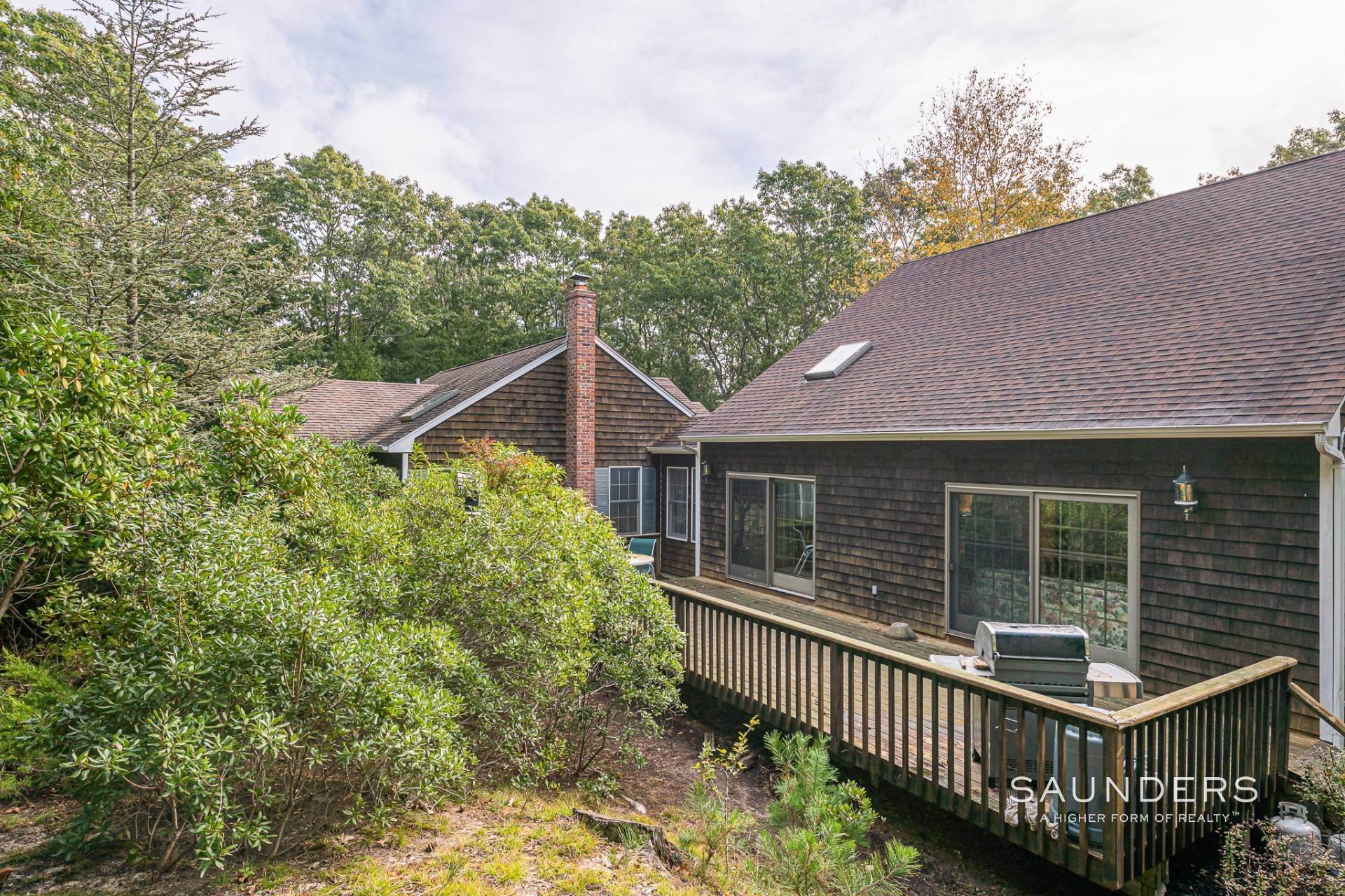 3. Single Family Homes for Sale at Best Value On Watermill Towd 461 Water Mill Towd Road, Southampton, NY 11968