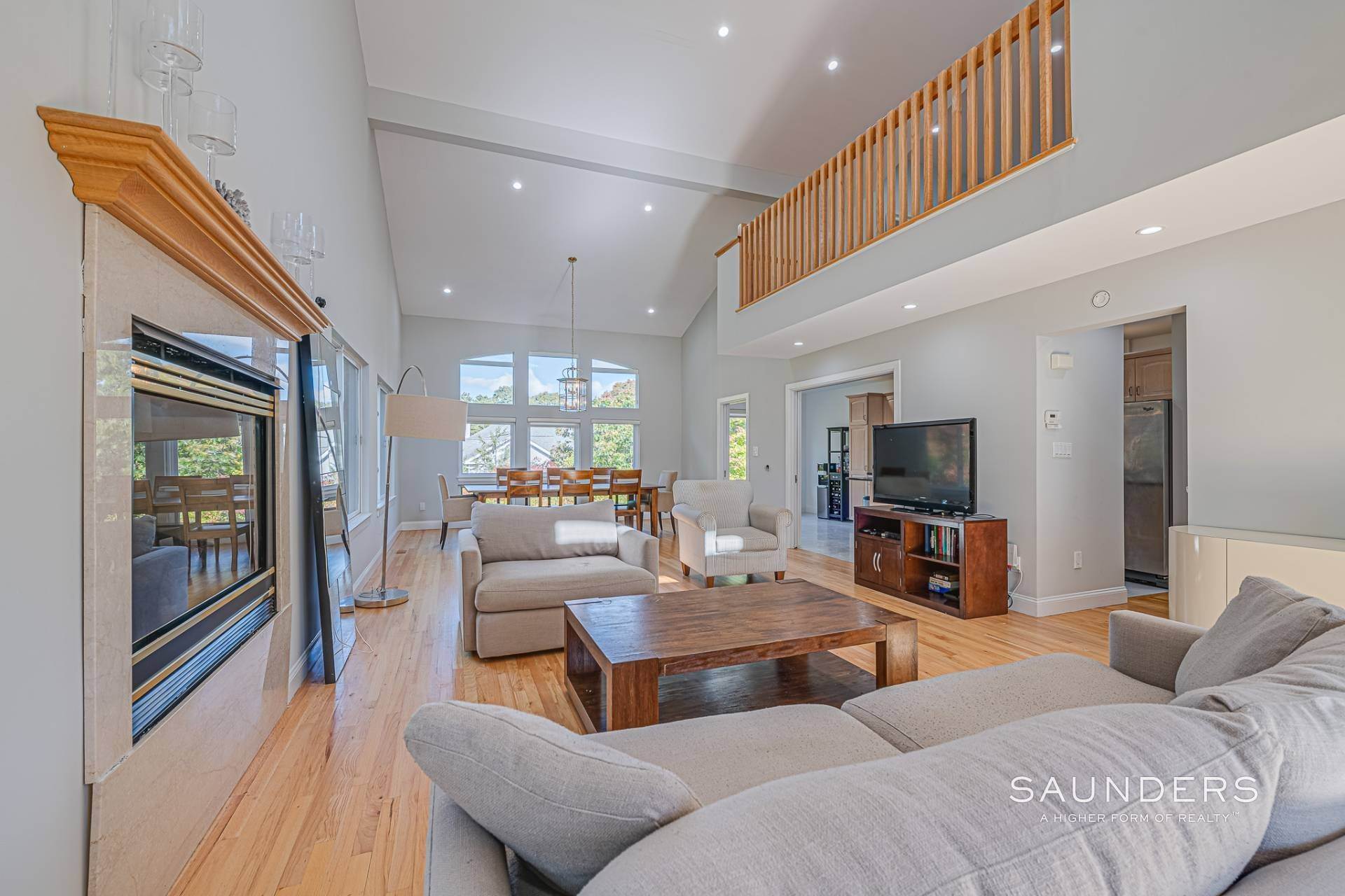 6. Single Family Homes for Sale at Unique Shinnecock Hills Contemporary 113 Highland Road, Shinnecock Hills, Southampton, NY 11968