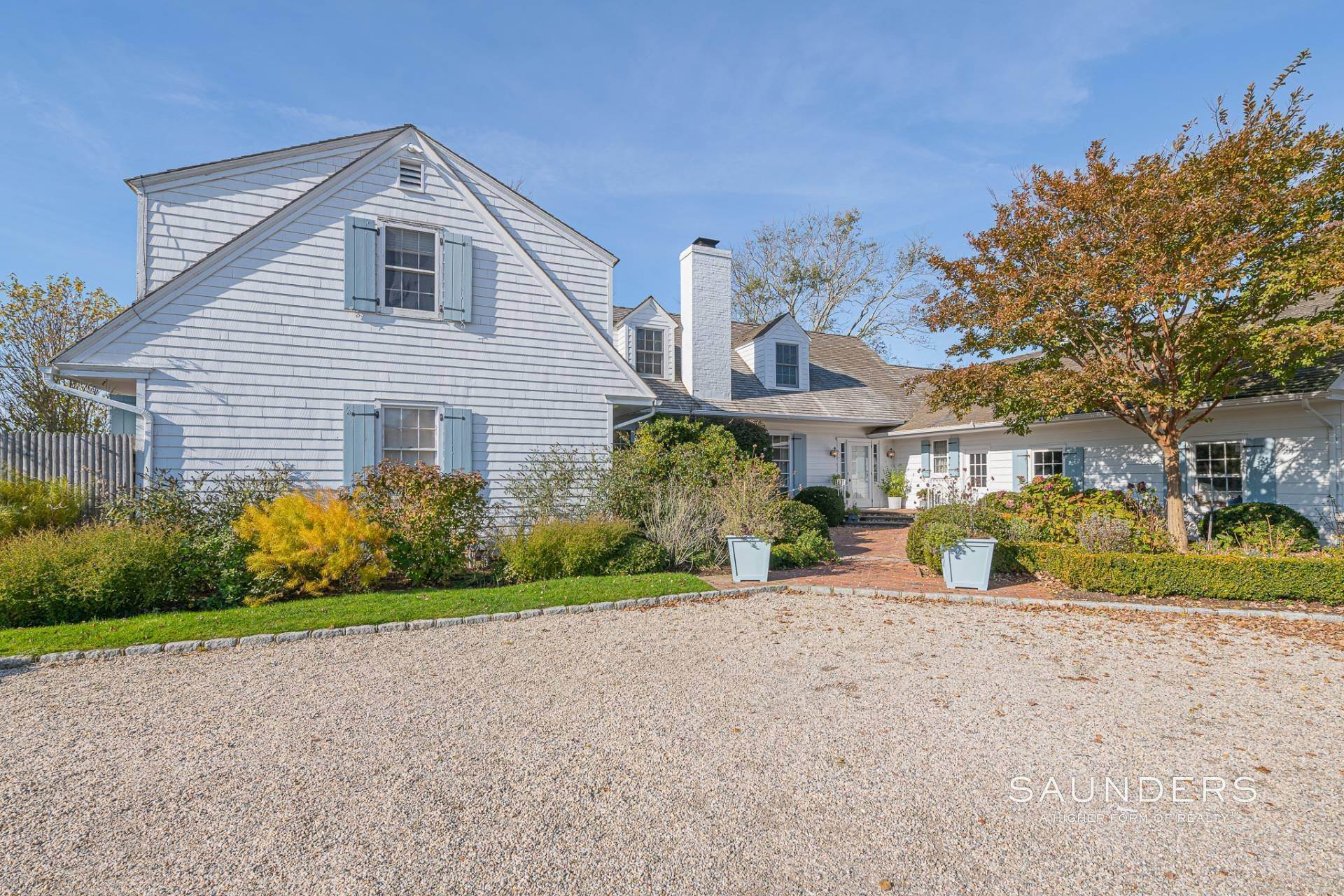 8. Single Family Homes for Sale at Southampton South Waterfront Estate With Dock, Pool And Tennis 1 Boatmans Lane, Southampton, NY 11968