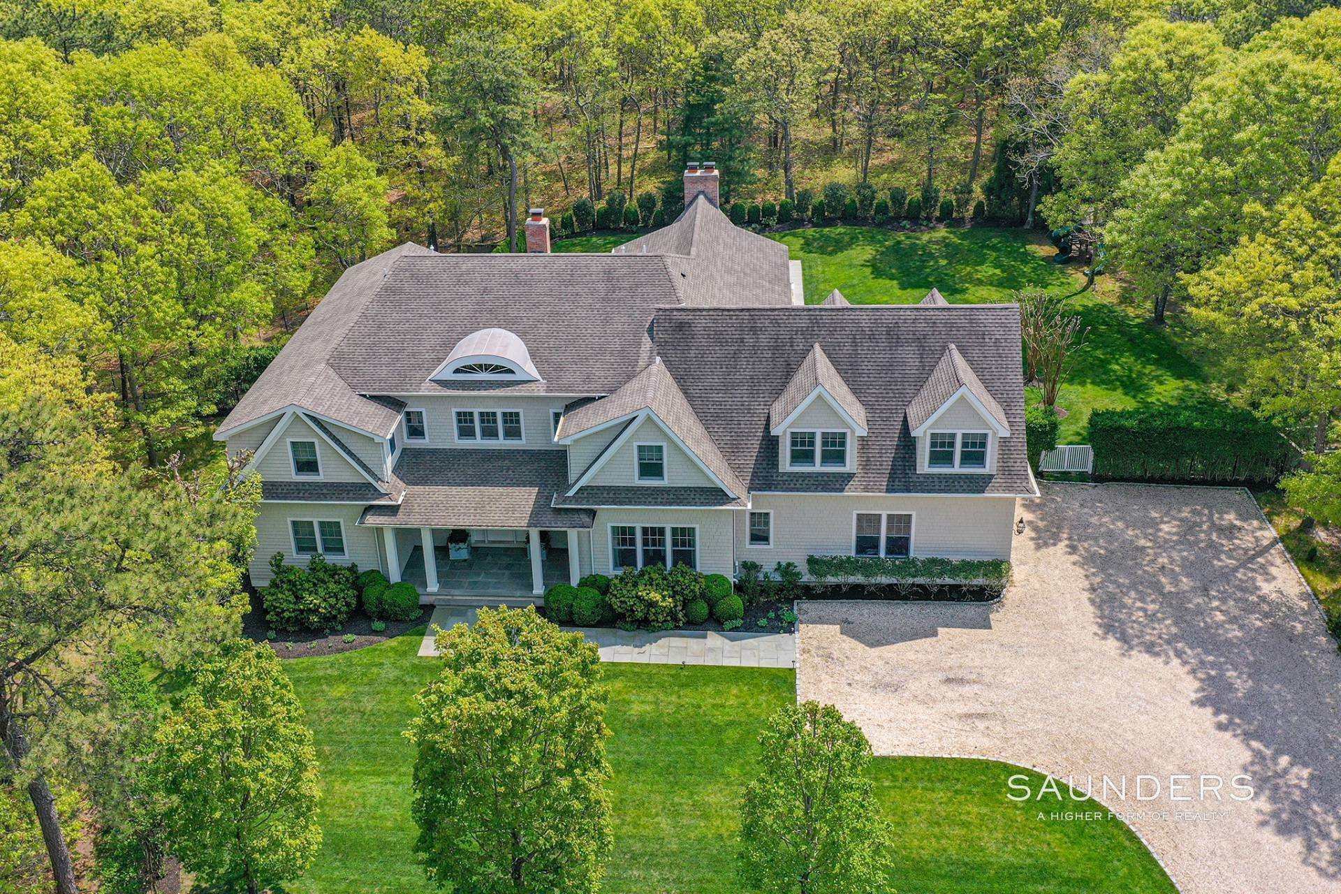 3. Single Family Homes for Sale at Expansive East Hampton Home On 2.7 Acres 388 Hands Creek Road, East Hampton, NY 11937
