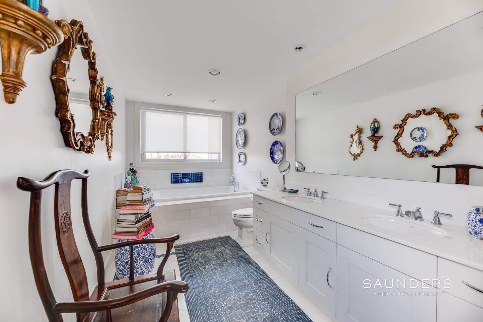 24. Single Family Homes for Sale at Modern Sagaponack Masterpiece - Deeded Ocean Access 43 Sandune Court, Sagaponack, NY 11962