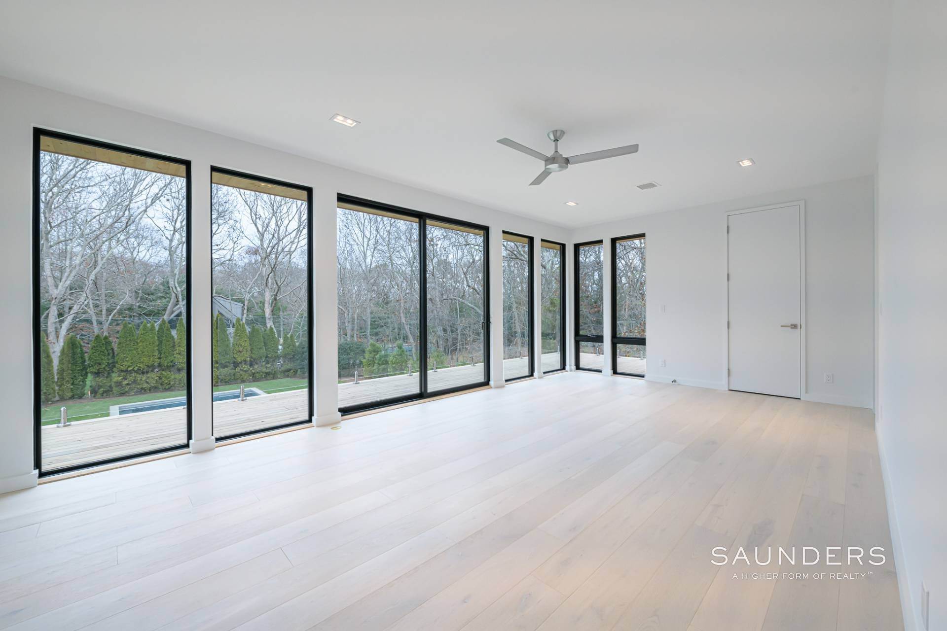 13. Single Family Homes for Sale at Peaceful Premium New Construction 9 Oyster Shores Road, East Hampton, NY 11937