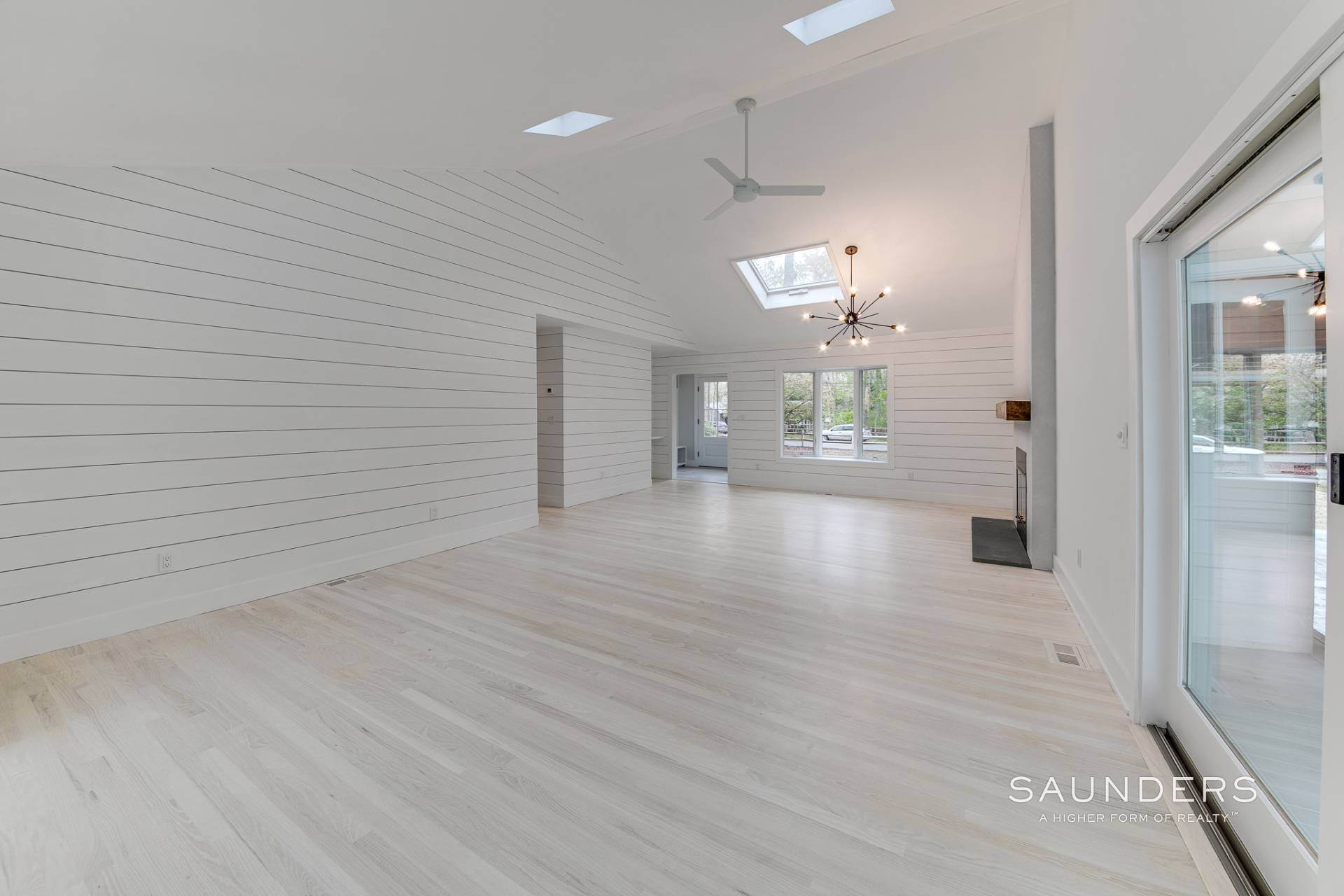 11. Single Family Homes for Sale at Newly Renovated In Springs 16 Delavan Street, East Hampton, NY 11937