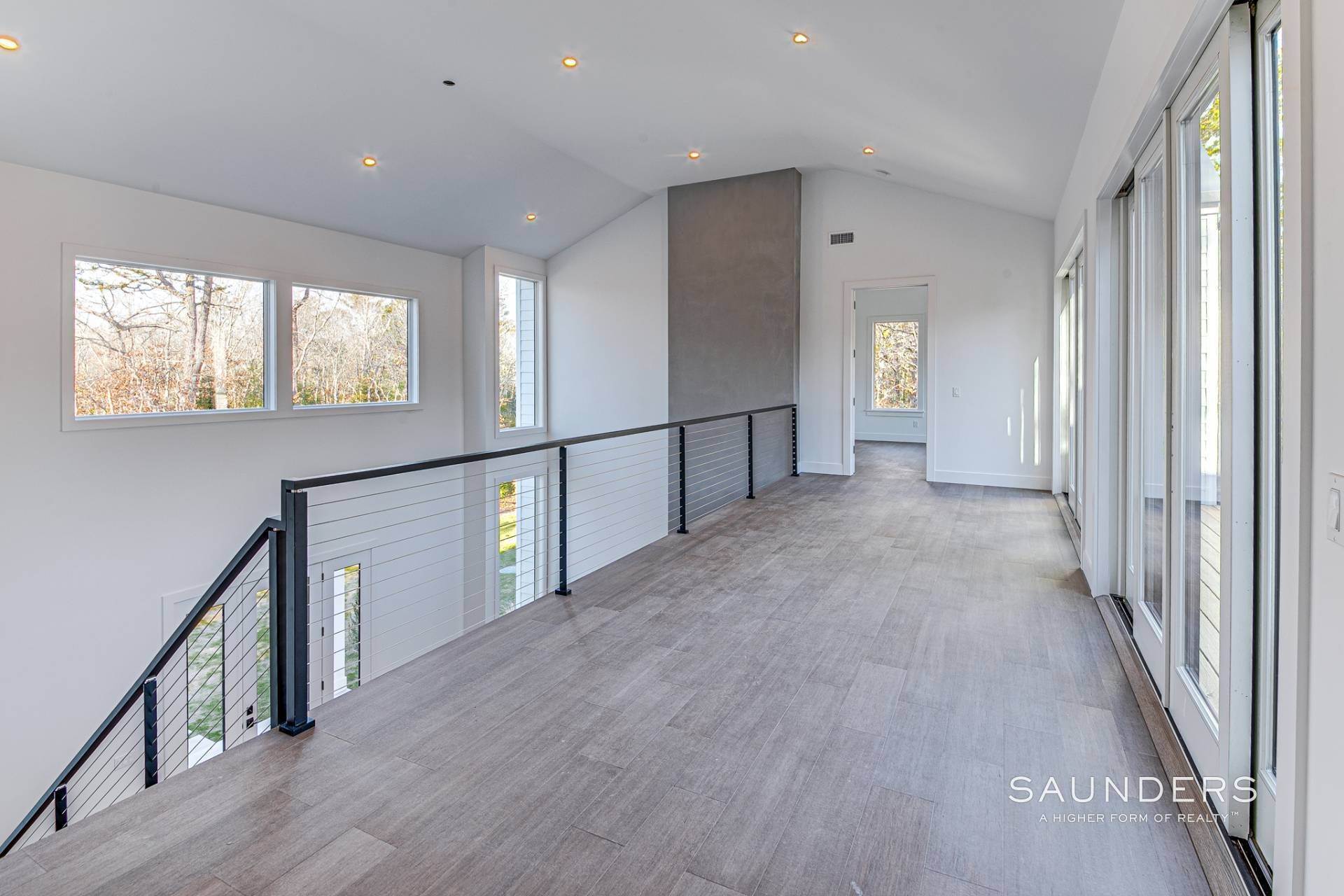 27. Single Family Homes for Sale at Unsurpassed Luxury And Elegance With This Brand New Construction 10 Van Scoys Path, East Hampton, NY 11937