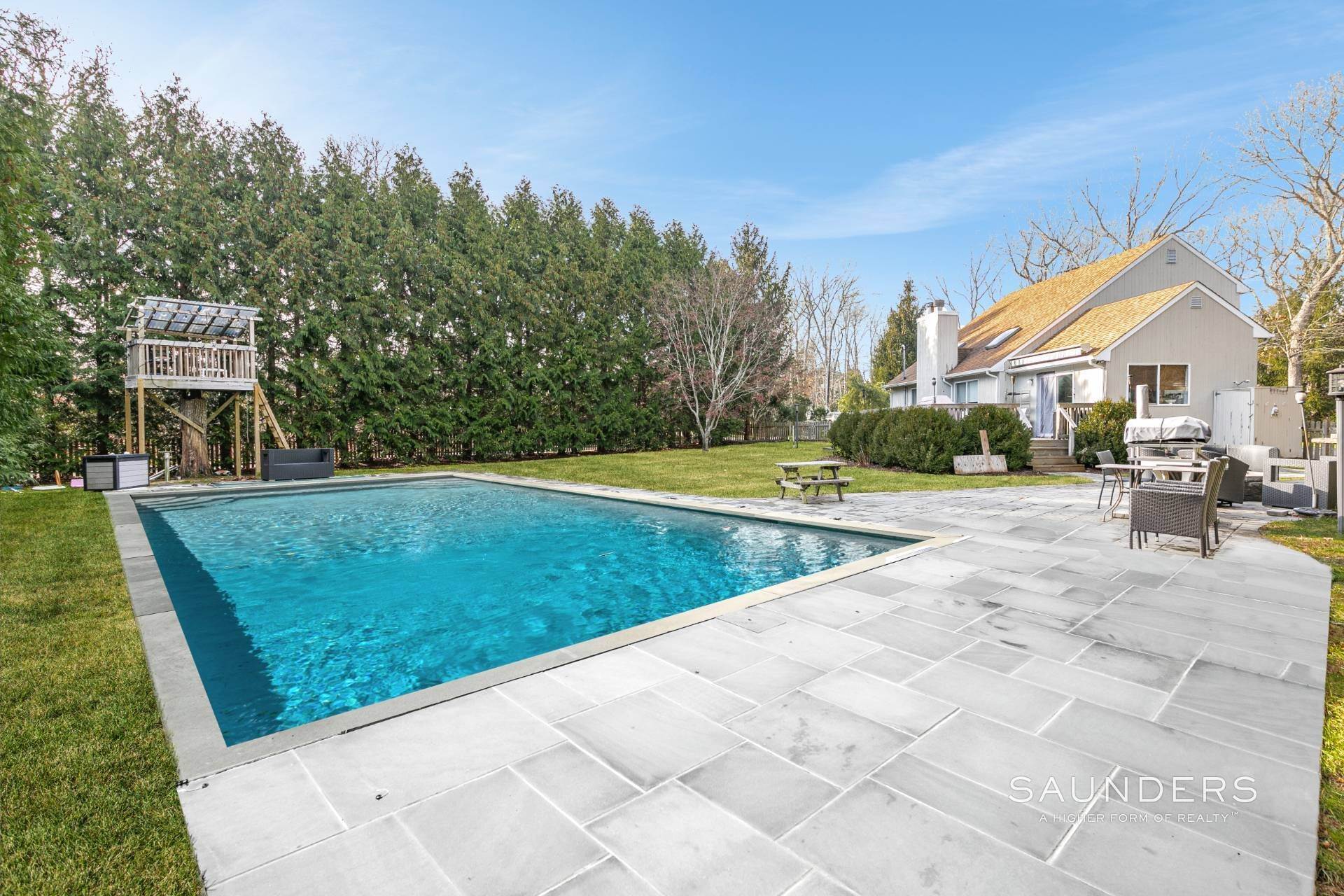 18. Single Family Homes at Springs Newly Renovated With A Pool Near The Beach 65 Manor Lane South, East Hampton, NY 11937