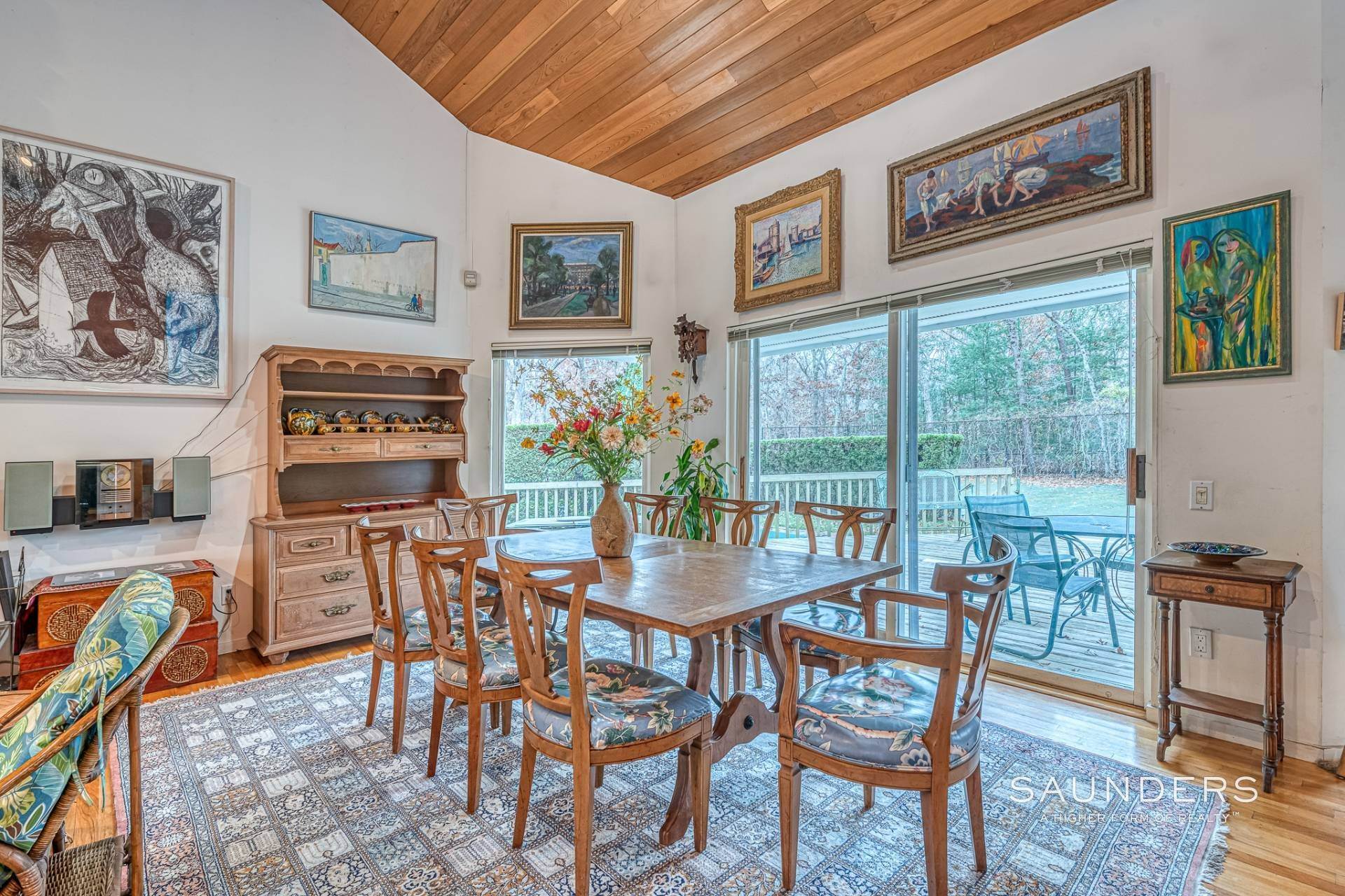 5. Single Family Homes at Quogue Village Spacious With Pool, Tennis, And Village Beaches 21 Woodland Way, Quogue, NY 11959