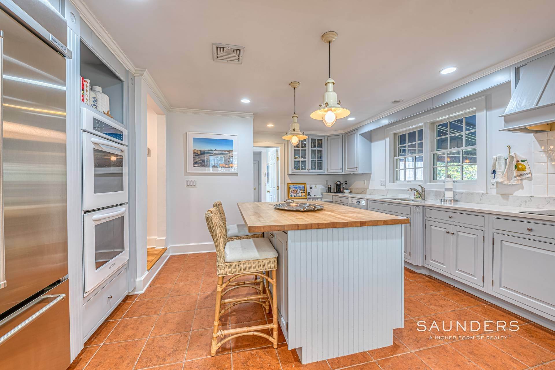 13. Single Family Homes for Sale at Southampton By The Shinnecock Bay 26 Ocean View Avenue, Southampton, NY 11968