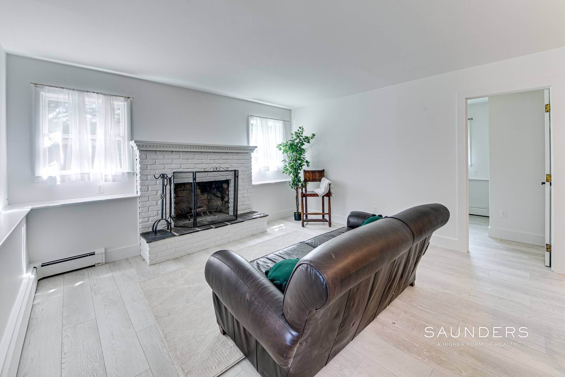 14. Single Family Homes for Sale at Minutes To Water In Sag Harbor Private Beach Access 17 Peninsula Drive, Sag Harbor, NY 11963