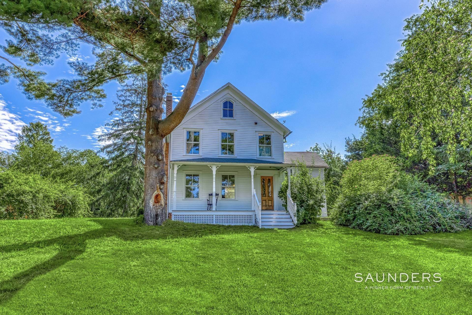 2. Single Family Homes for Sale at Shelter Island Restored 1900 Farmhouse With Barn 9 Sunshine Road, Shelter Island, NY 11964