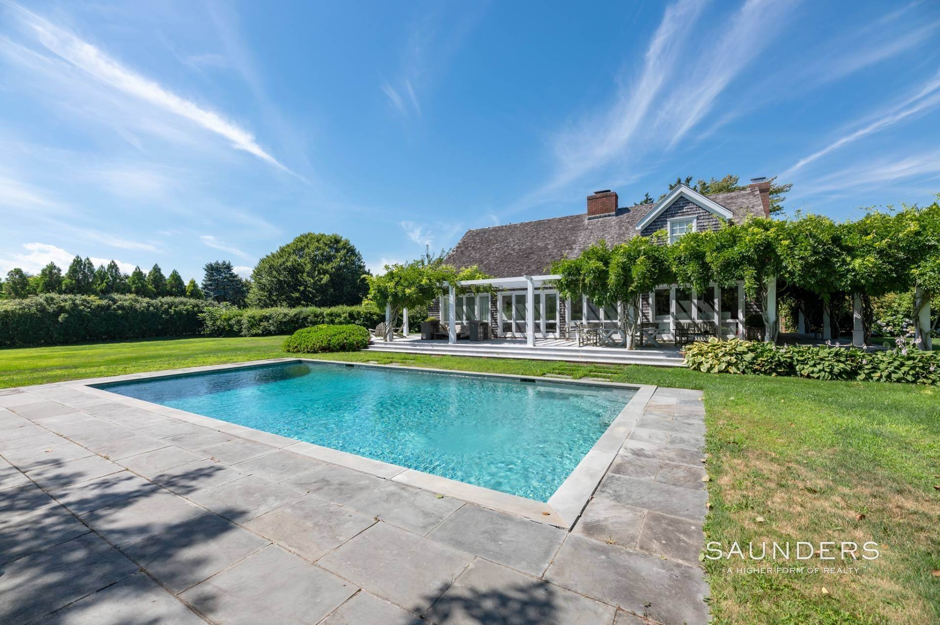 5. Single Family Homes for Sale at Sagaponack South Cottage On 1.56 Acres 51 Farmview Drive, Sagaponack, NY 11962
