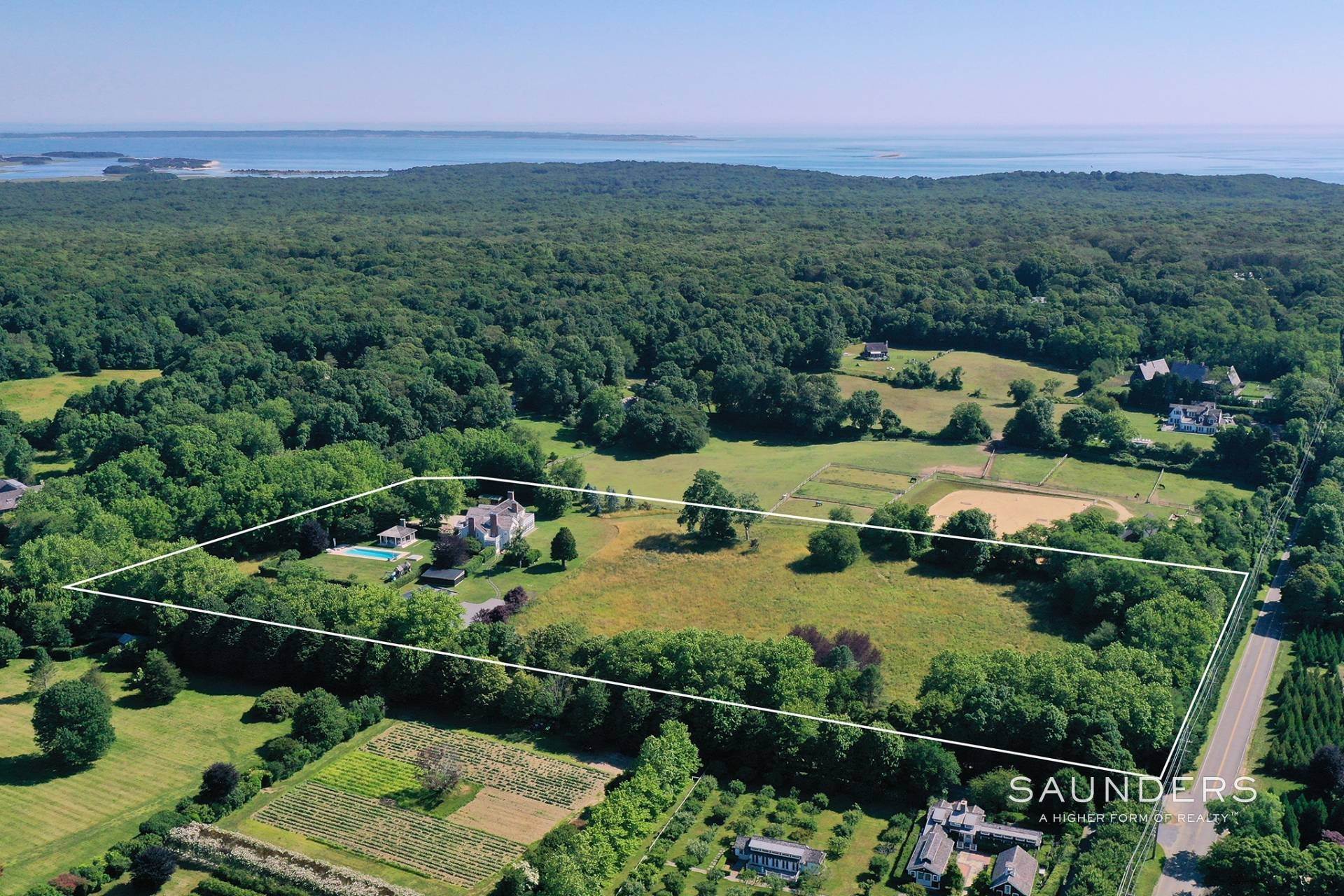 2. Single Family Homes for Sale at Grand Hamptons Estate With Even Larger Expansion Opportunity 335 Town Lane, Amagansett, NY 11930
