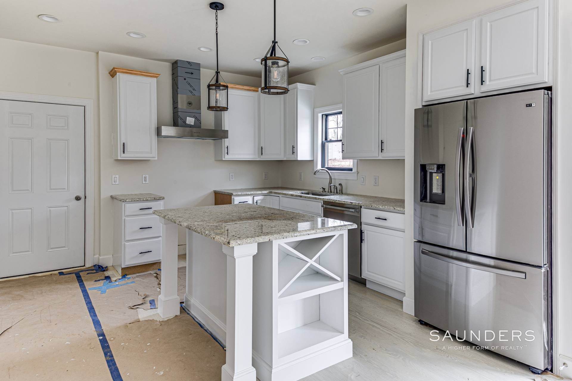 5. Single Family Homes for Sale at New Construction Four Bedroom Ready For Move In 31 Harbor View Avenue, East Hampton, NY 11937