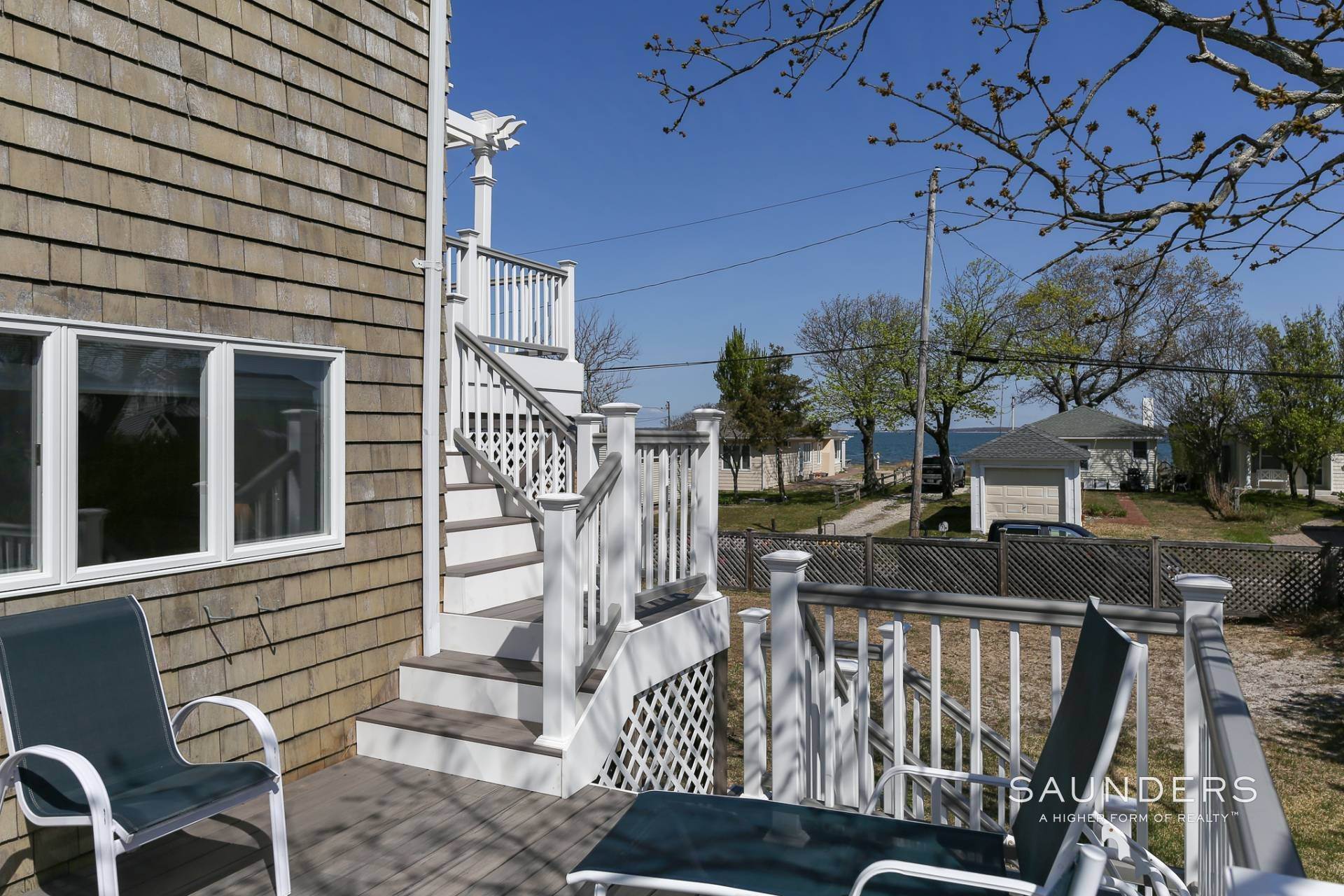 19. Single Family Homes at Sag Harbor Beach House With Panoramic Waterviews And Sunsets 82 Pine Neck Avenue, Sag Harbor, NY 11963