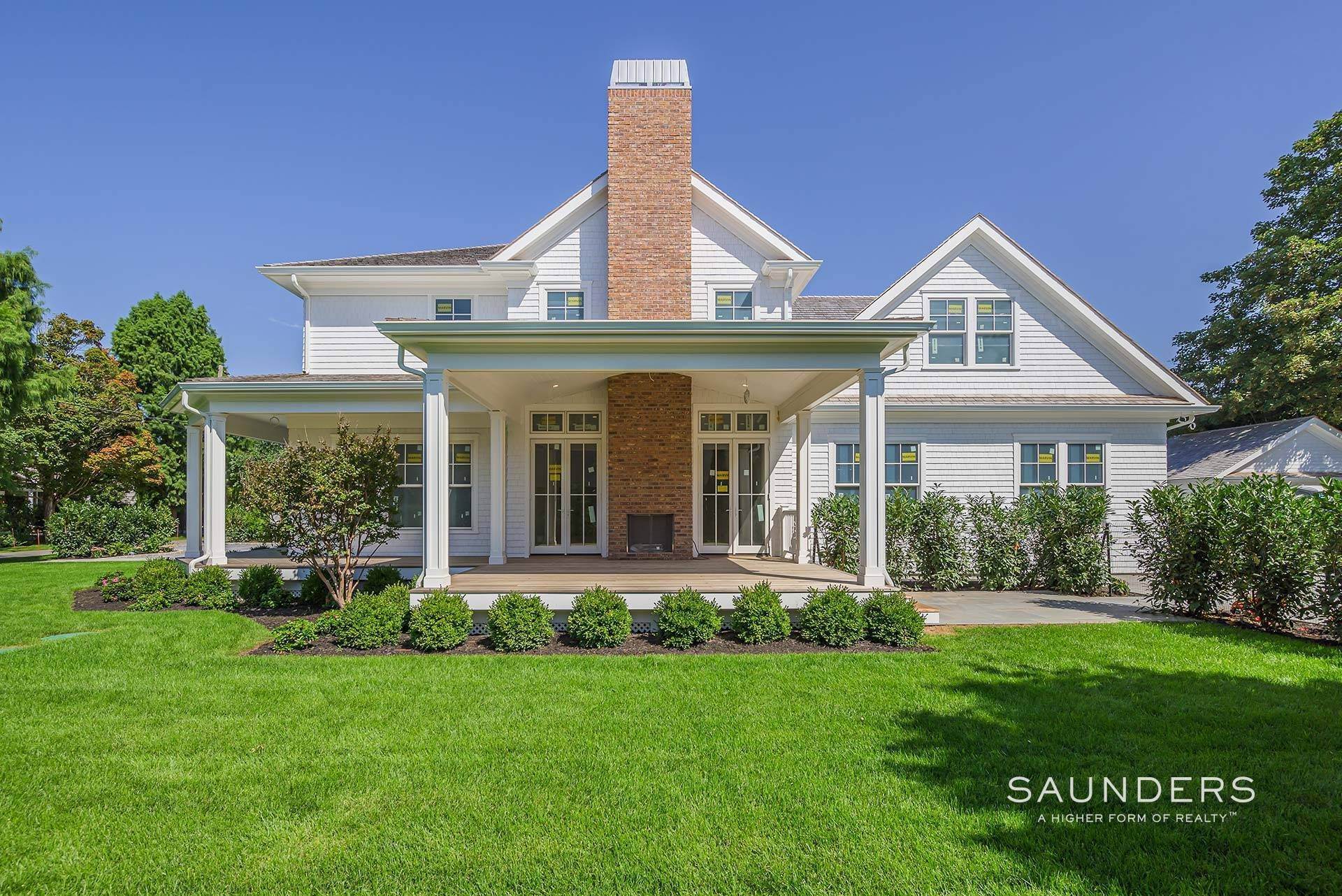 5. Single Family Homes for Sale at Exquisite Southampton Village Sanctuary 54 Henry Street, Southampton, NY 11968