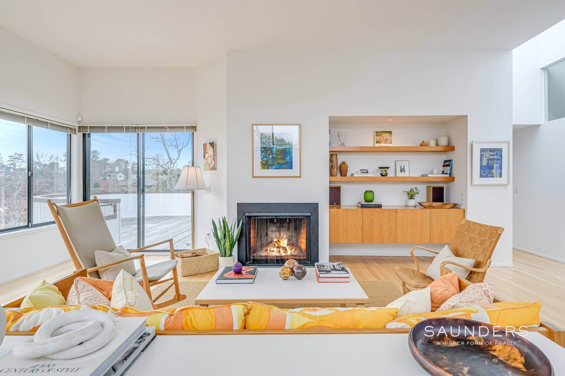 13. Single Family Homes for Sale at Iconic 20th Century Modern By Gene Futterman Southampton 37 Cheviots Road, Southampton, NY 11968