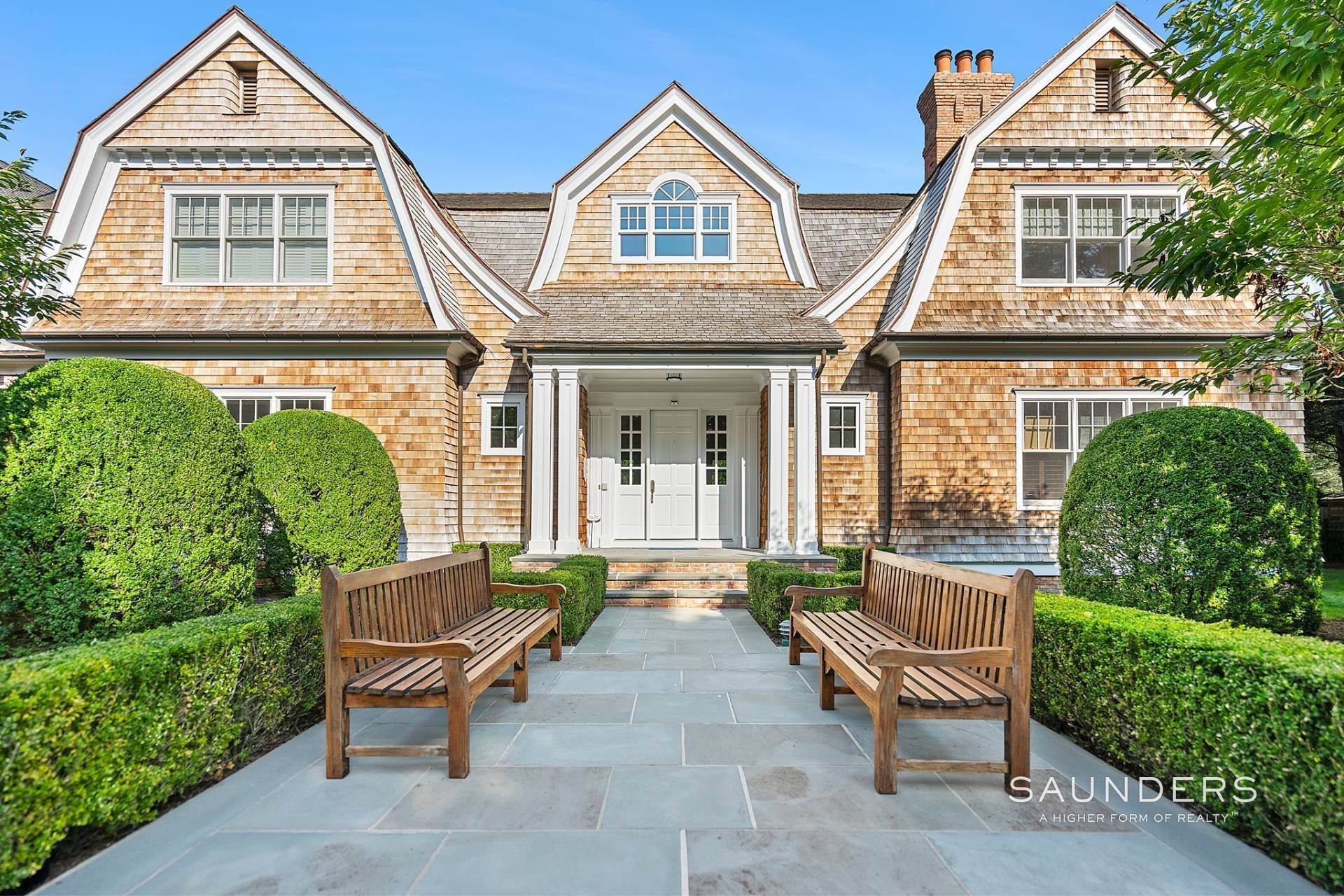 5. Single Family Homes for Sale at Spectacular Southampton Village Estate 254 South Main Street, Southampton, NY 11968
