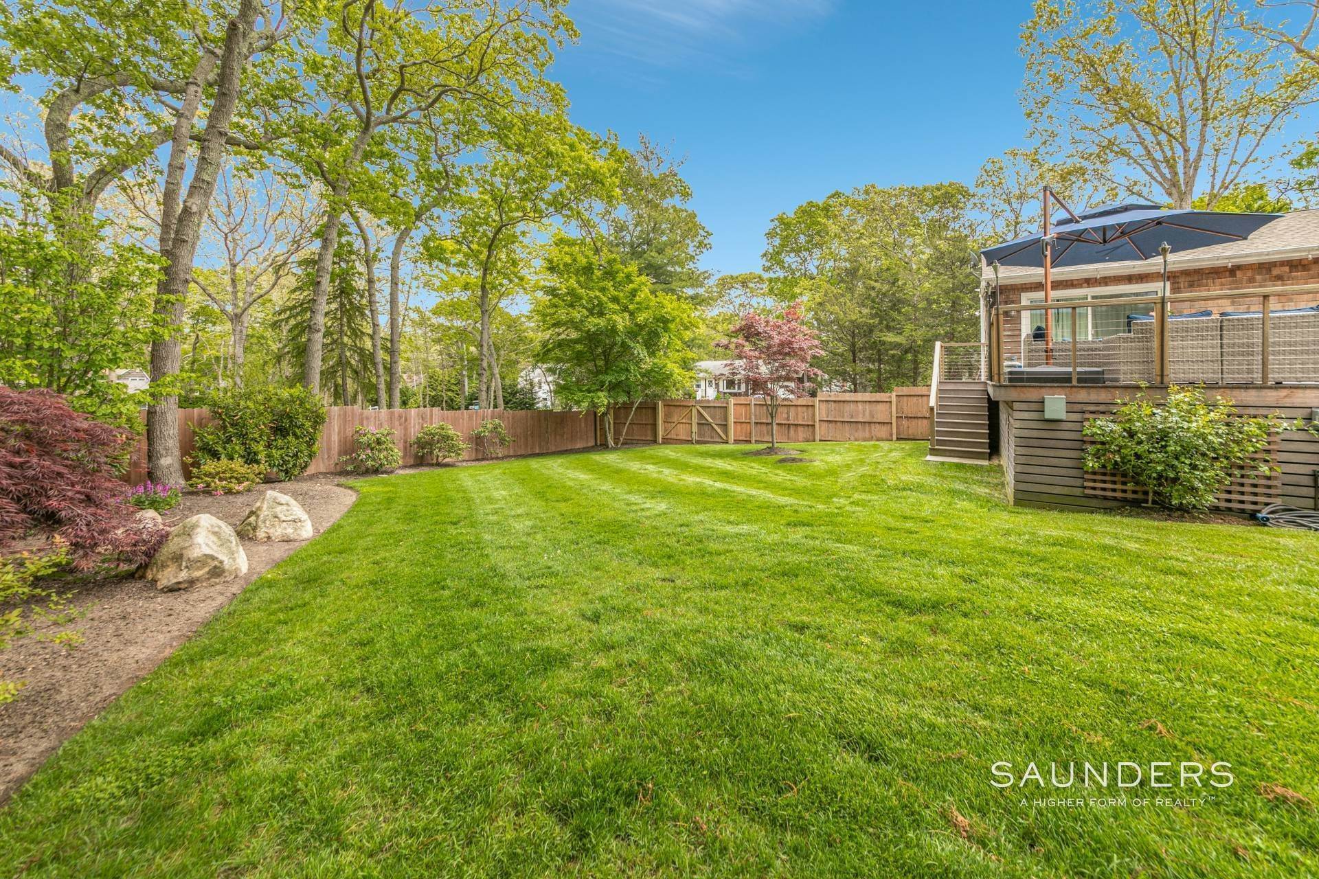 2. Single Family Homes for Sale at Turnkey, Renovated Springs Charmer 11 Borden Place, East Hampton, NY 11937