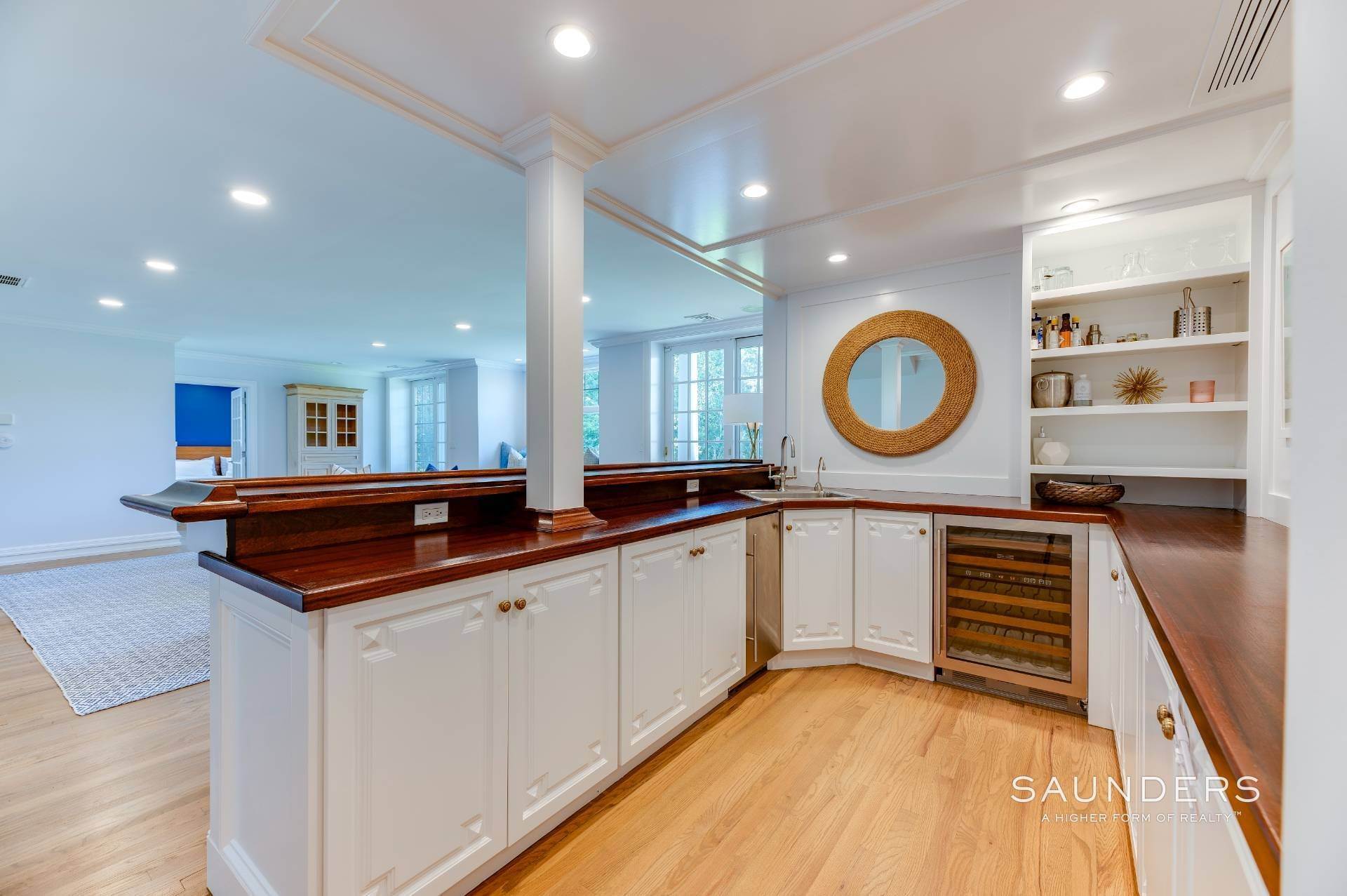 29. Single Family Homes for Sale at Elegant Hilltop Estate With Water Views 107 Stoney Hill Road, Sag Harbor, NY 11963