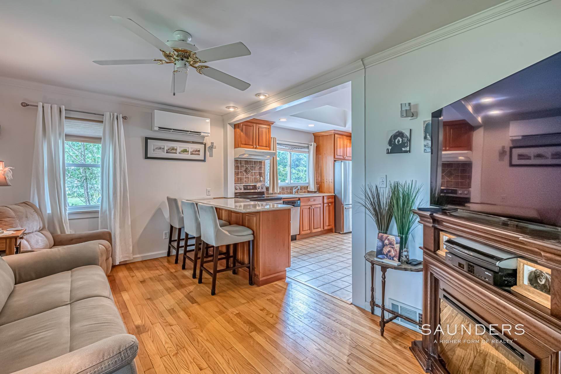 7. Single Family Homes for Sale at Desirable Baycrest Neighborhood With Deeded Water Access 15 Baycrest Avenue, Westhampton, NY 11977