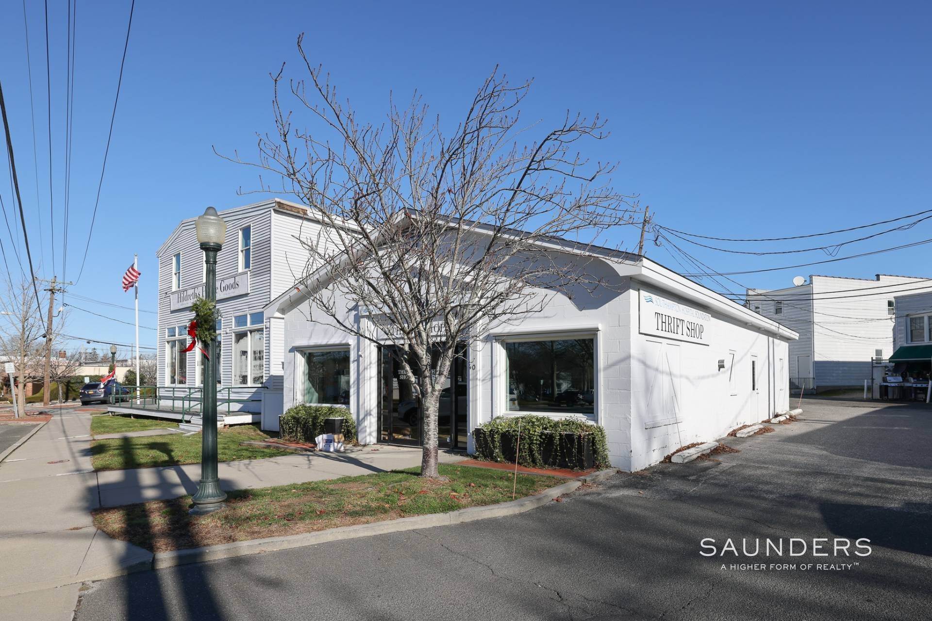 3. Commercial at Southampton Village Retail Space For Lease 40 W Main Street, Southampton, NY 11968