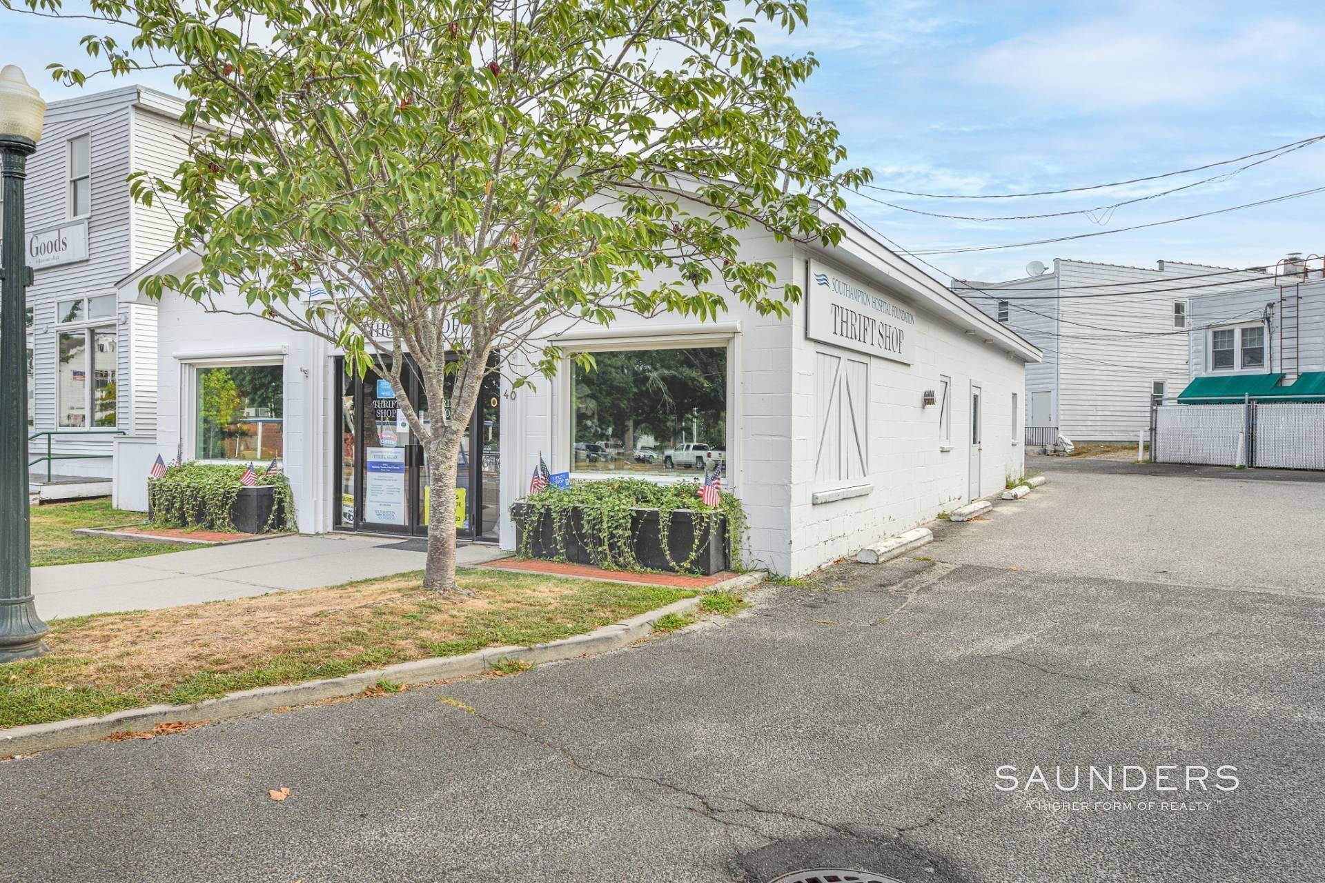 2. Commercial at Southampton Village Retail Space For Lease 40 W Main Street, Southampton, NY 11968