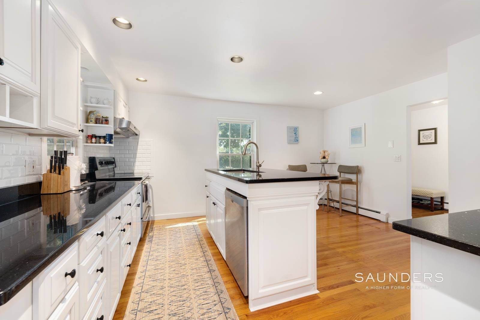 10. Single Family Homes for Sale at Turnkey On Somerset Avenue In Southampton Village 145 Somerset Avenue, Southampton, NY 11968