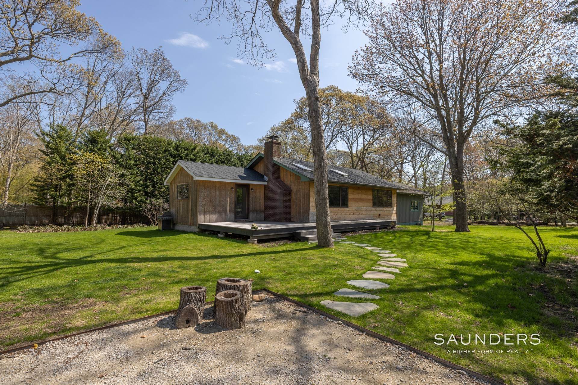 1. Single Family Homes at Clearwater Mid-Mod Cottage 57 Hog Creek Lane, East Hampton, NY 11937