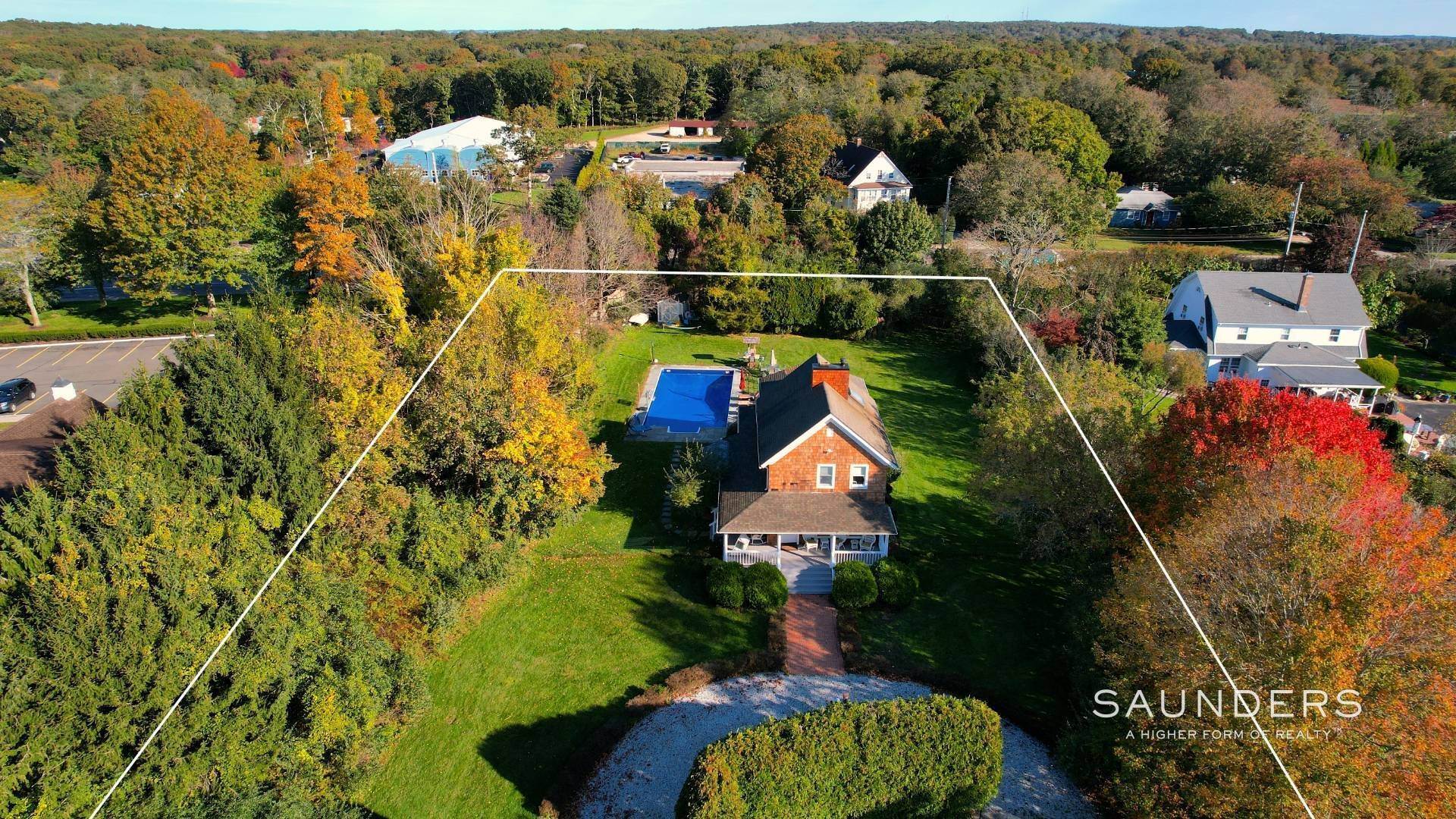 1. Single Family Homes for Sale at Countryside Charm Near Southampton Village 10 Kerrie Court, Southampton, NY 11968