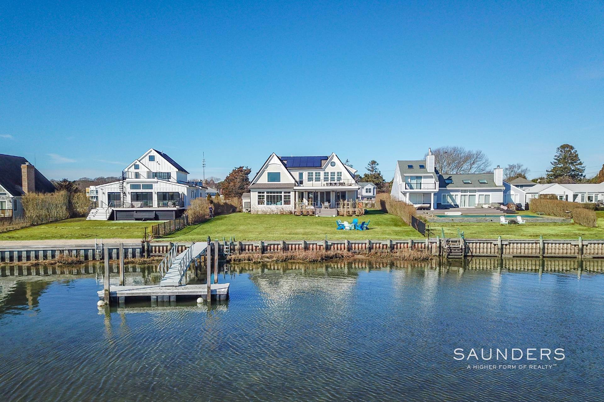 Single Family Homes for Sale at Luxurious Waterfront Living In Southampton 34 Old Fort Lane, Southampton, NY 11968