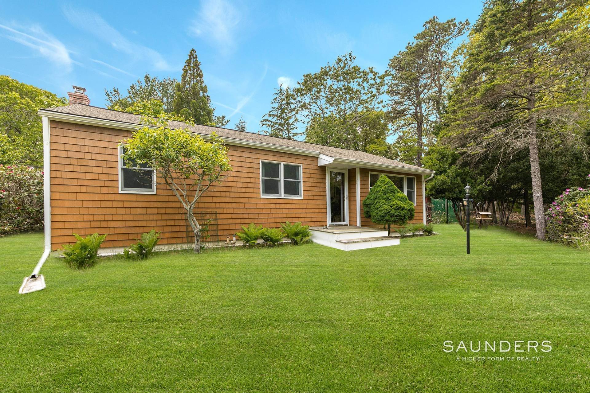 2. Single Family Homes for Sale at East Hampton Endless Opportunity On 1.1 Acres 93 Copeces Lane, East Hampton, NY 11937