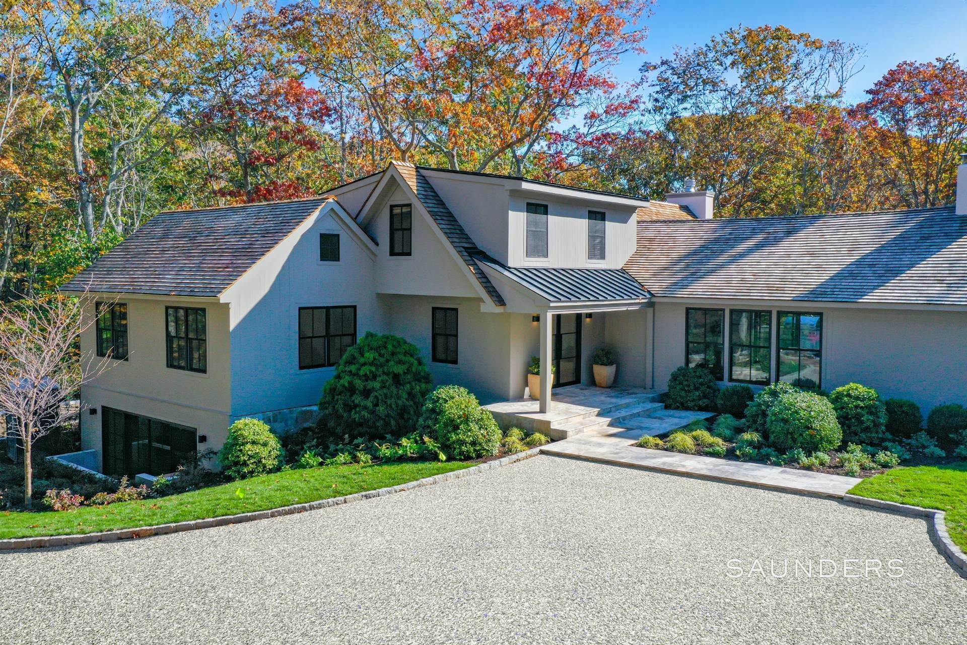 39. Single Family Homes for Sale at Stunning Sag Harbor New Construction With Tennis On 2 Acres 2622 Deerfield Road, Sag Harbor, NY 11963