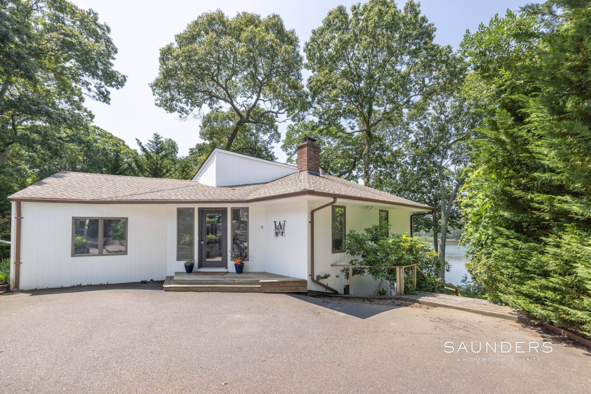 4. Single Family Homes at Dockside Sunsets Over The Bay 65 Waters Edge Road, Southampton, NY 11968
