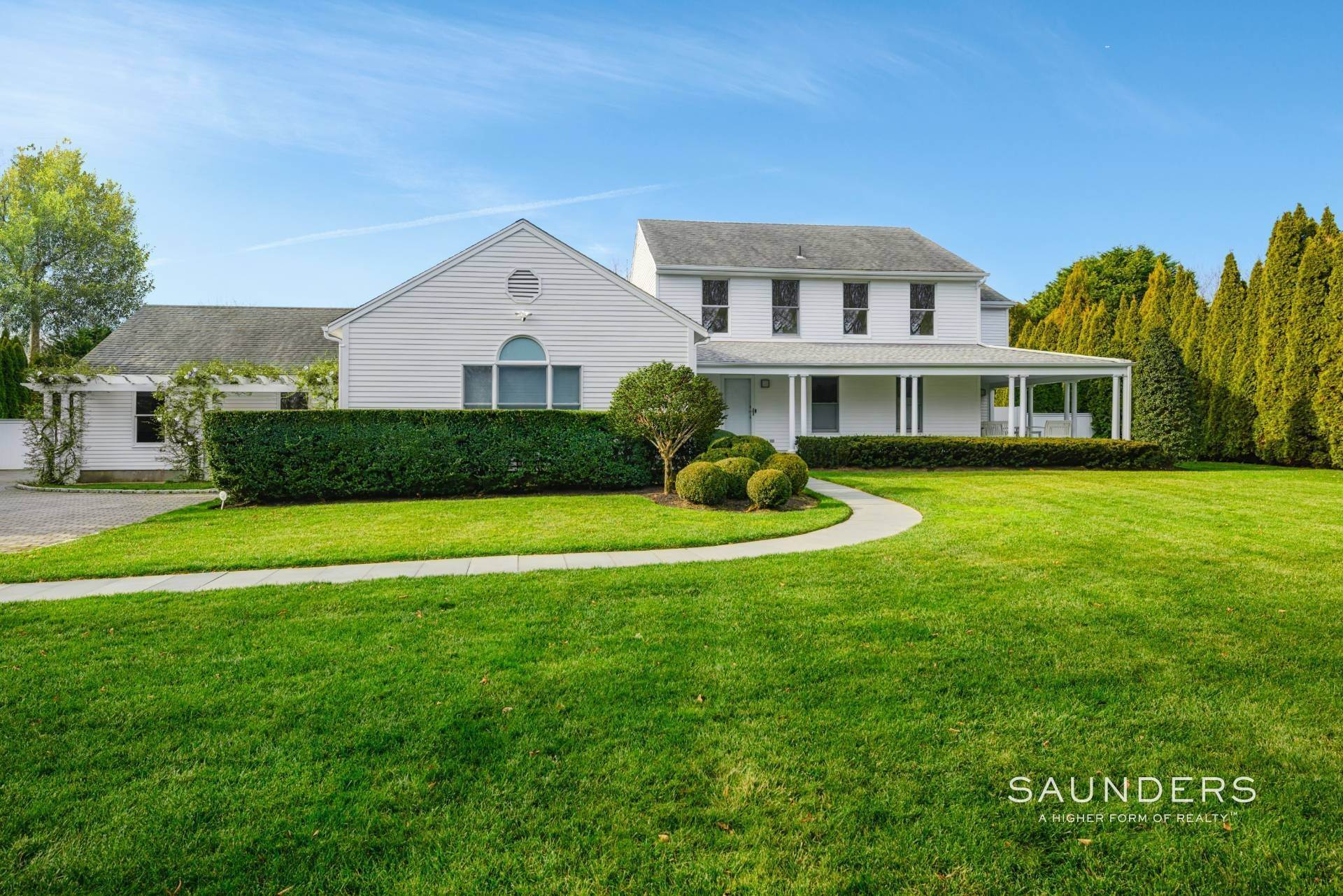 Single Family Homes at Southampton Village Summer In The Sun 138 Coopers Farm Road, Southampton, NY 11968
