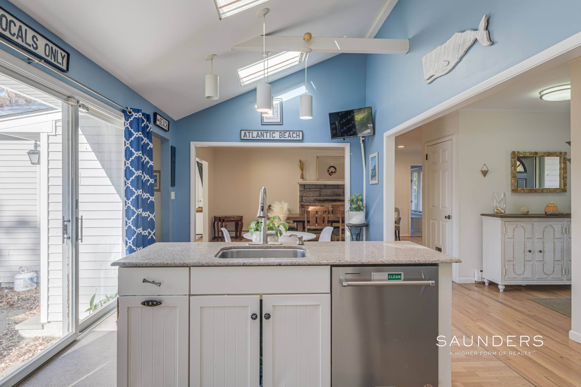 9. Single Family Homes for Sale at Clearwater Beach With Marina & Private Beach Association 46 Tyrone Drive, East Hampton, NY 11937