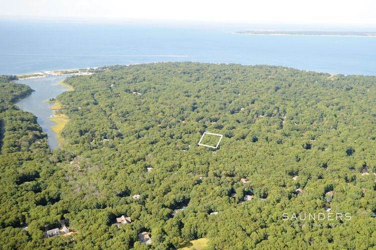 22. Single Family Homes at Impeccably Maintained Home In Private Beach Community East Hampton, NY 11937