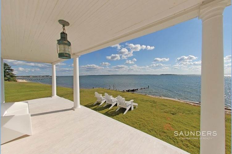 2. Single Family Homes at Glorious Shelter Island Waterfront Cottage Shelter Island, NY 11964