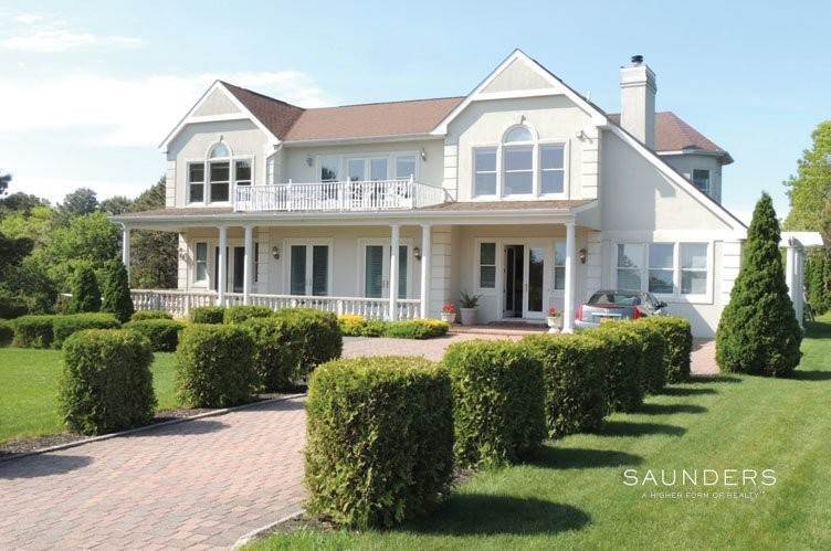 Single Family Homes at South Of The Highway With Bay And Ocean Views Southampton, NY 11968
