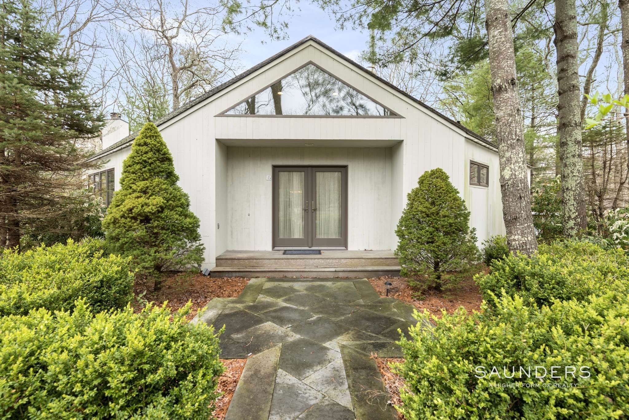 Single Family Homes at Recently Renovated And Furnished Summer Rental 15 Ely Brook Road, East Hampton, NY 11937