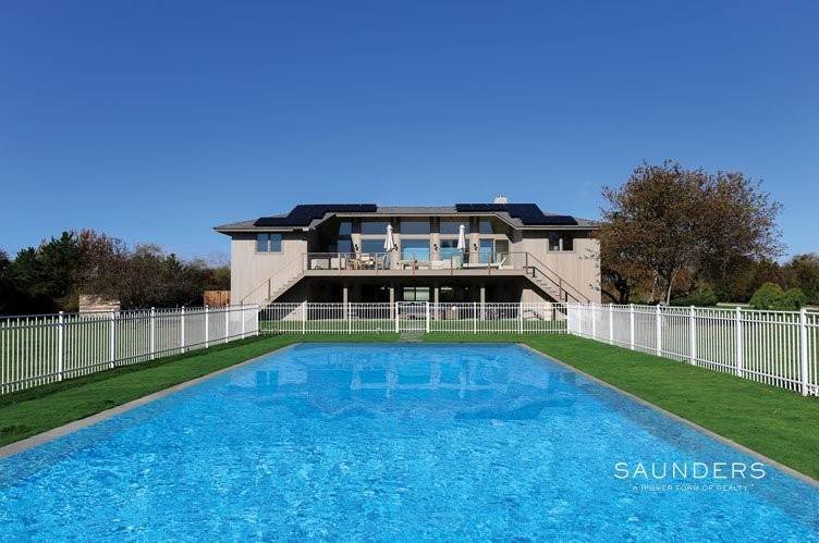 Single Family Homes at Sagaponack South Modern Home With Deeded Ocean Accesss Sagaponack, NY 11962