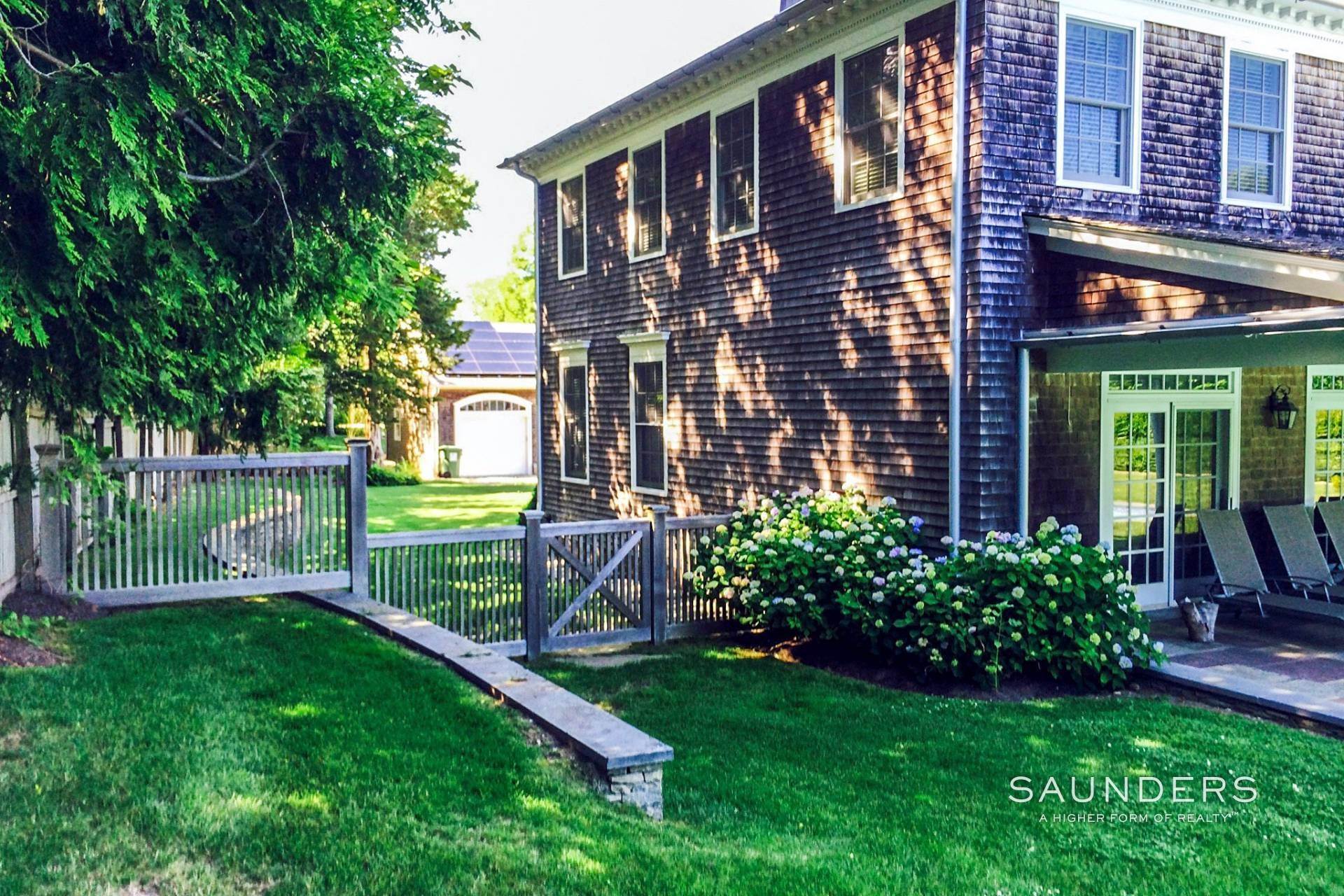 3. Single Family Homes at Architectural, Amagansett, New Rental 44 Abrahams Landing Road, Amagansett, NY 11930